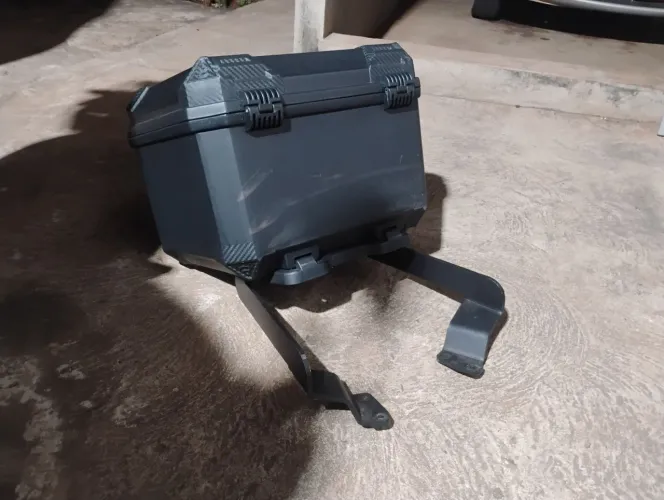 Suporte com baú Fazer 150 ou Factor 150 ou 125