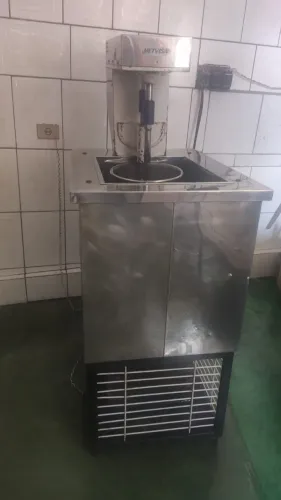 Máquina De Sorvete Conjugada Produtora De Picolé - Metvisa