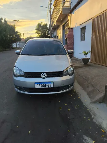 Volkswagen Polo Sedan 1.6 MI Total Flex 8V 4P 2012