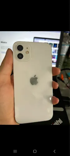 iPhone 12 em perfeito estado 