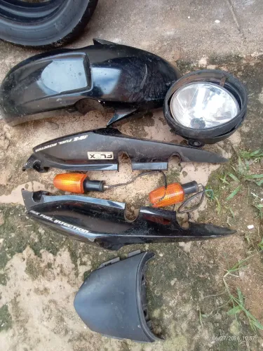 Vende essas peças para moto Honda fan 150