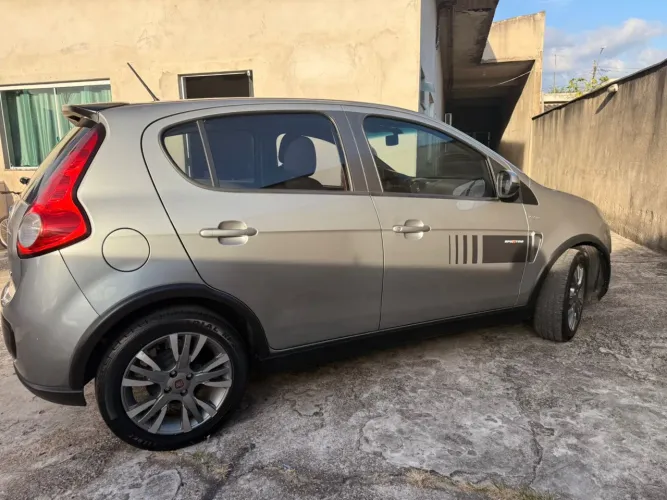 Fiat Palio Sporting Dualogic 1.6 Flex 16V 5P 2014