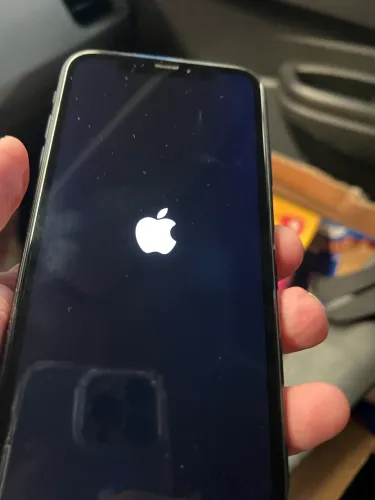 Vendo iPhone XR 64GB com defeito 