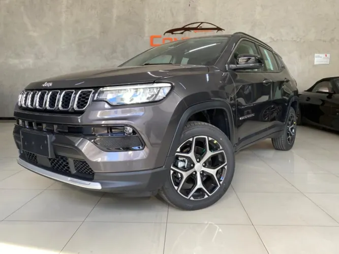 Jeep Compass Long. T270 1.3 TB 4X2 Flex AUT 2026