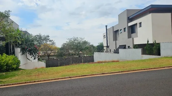 Excelente Oportunidade - Terreno à Venda no Alphaville 3 em Ribeirão Preto