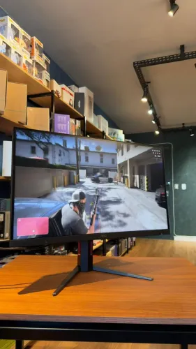 Monitor Gamer AOC 27" Quad HD (QHD) 180Hz IPS