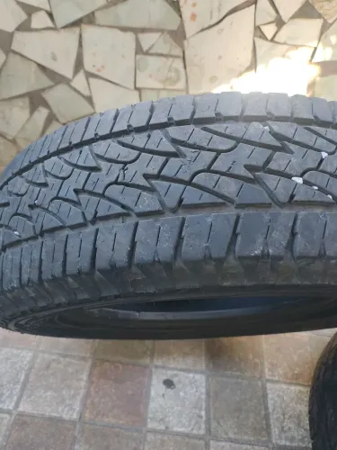 pneus 175 70 14
