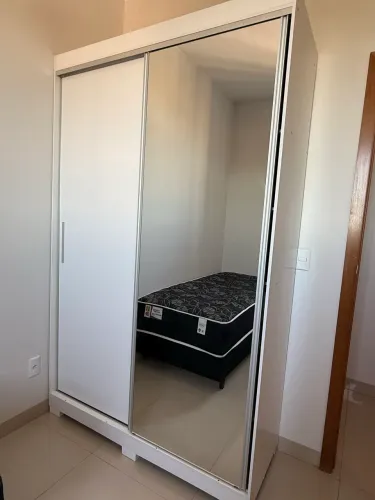 Guarda - Roupas Branco