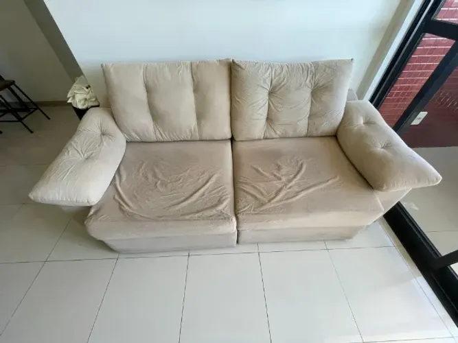 Sofá 2 lugares Reclinável e Retrátil Bege - Muito Macio e Confortável