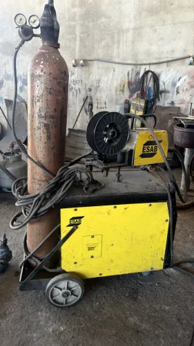 MÁQUINA DE SOUDA EZABE