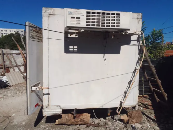 Baú refrigerado