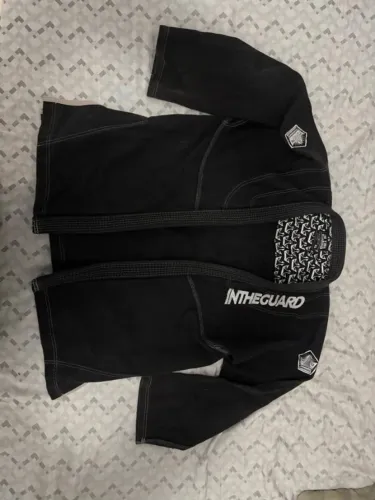 Kimono Jiu Jitsu - In the Guard - A5