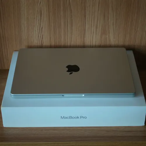 Macbook Pro M5 - Garantia Apple
