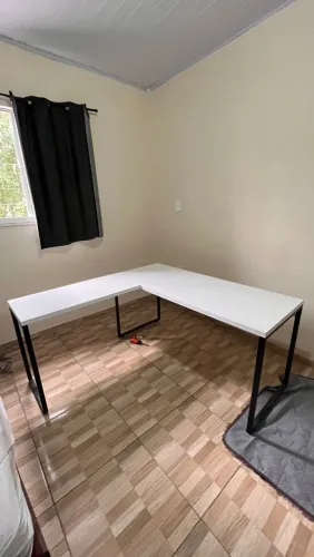 Mesa escritório em L - 1m50