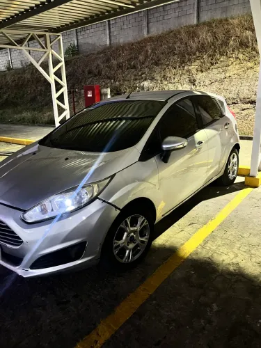 Ford Fiesta 1.5 16V Flex Mec. 5P 2014