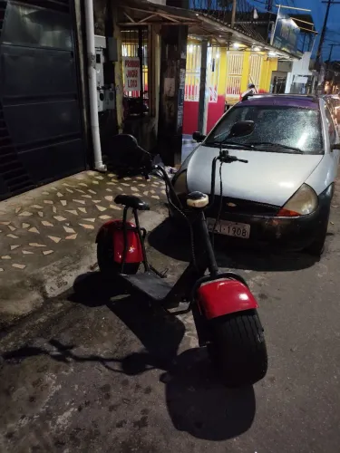 vende-se moto scooters 