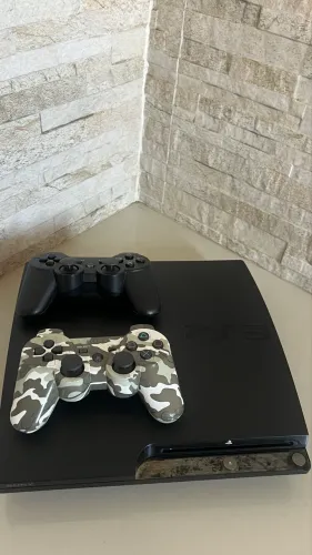 PS3 SLIM Desbloqueado HEN + 2 Controles - Funcionando 100%