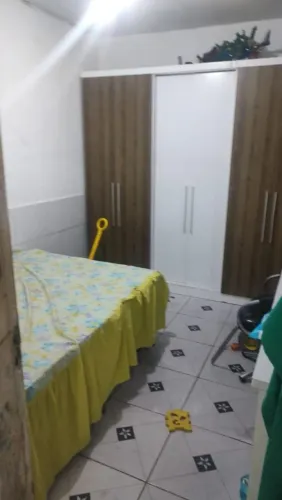Vende-se casa em senador camara