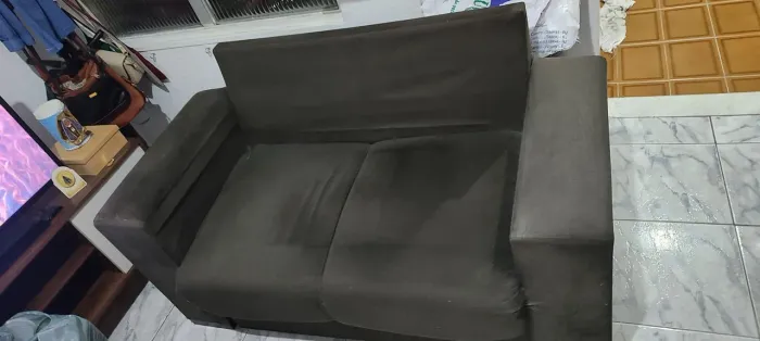Sofá 2 lugares