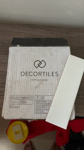 8 CAIXAS - REVESTIMENTO DECORTILES 7x25cm