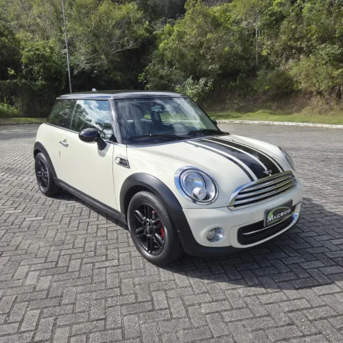 Mini Cooper 1.6 Mec. 2011