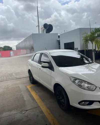 Fiat Grand Siena Attrac. 1.4 EVO F.flex 8V 2015