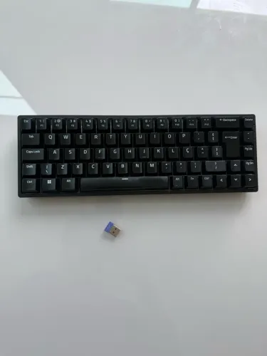 Teclado Akko 3068