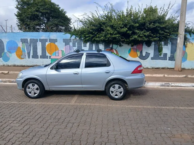 Chevrolet Prisma Sed. Maxx/ LT 1.4 8V Econof. 4P 2011