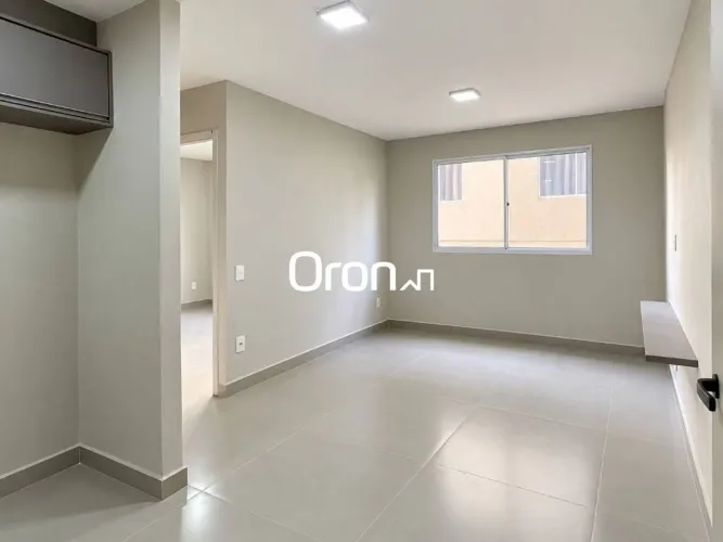 Apartamento com 2 dormitórios à venda, 42 m² por R$ 225.000,00 - Loteamento Grande Retiro