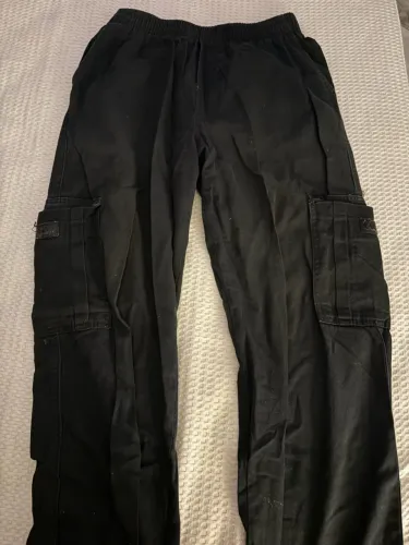 Calça cargo preta