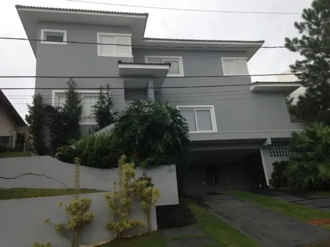 Casa com 4 quartos à venda, 300 m² por R$ 2.700.000 - Granja Viana - Carapicuíba/SP