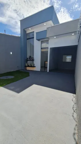Excelente casa com um layout funcional e moderno!