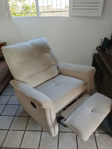 Poltrona Reclinável