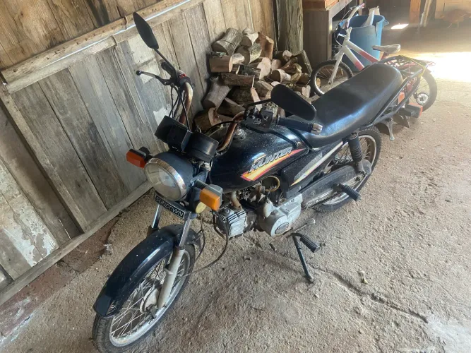 Moto toda em dia, de barbada 