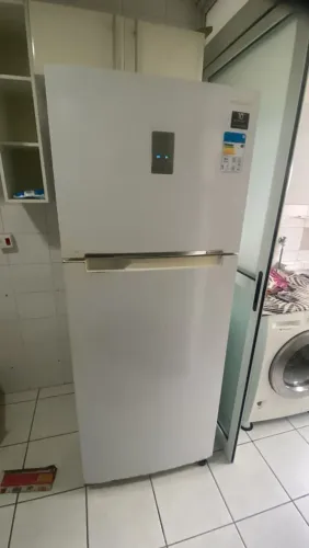 Geladeira samsung branca 220v