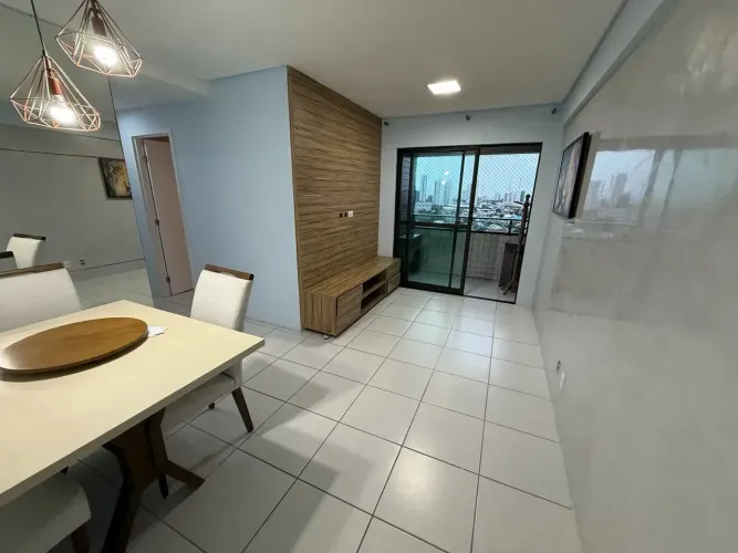 Aluga - se excelente apartamento semi mobiliado no torreão