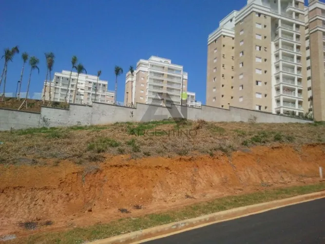 Terreno grande no Real Park Reserva! Venha conhecer!