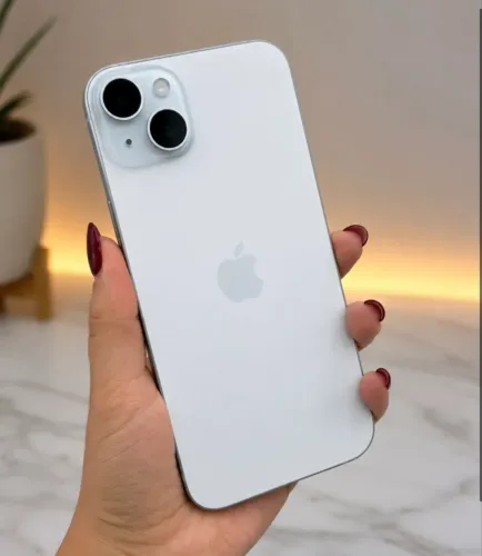iPhone 15 plus