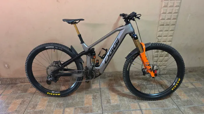 Bicicleta eletrica Oggi Potenza Pro 2024 DI2 Tamanho M-17