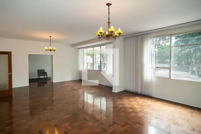 Apartamento à Venda - Bela Vista, 3 Quartos, 309 m2
