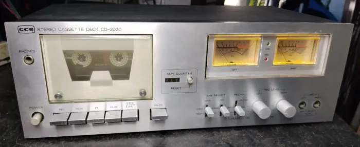 Tape deck CCE 20 todo funcionando