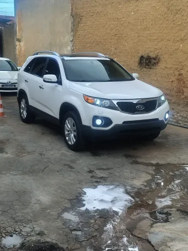 Kia Motors Sorento 3.5 V6 24V 278cv 4X2 Aut. 2012