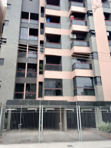 Apartamento no aterrado