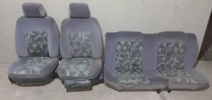 Jogo de Banco Clio 95 4 Portas
