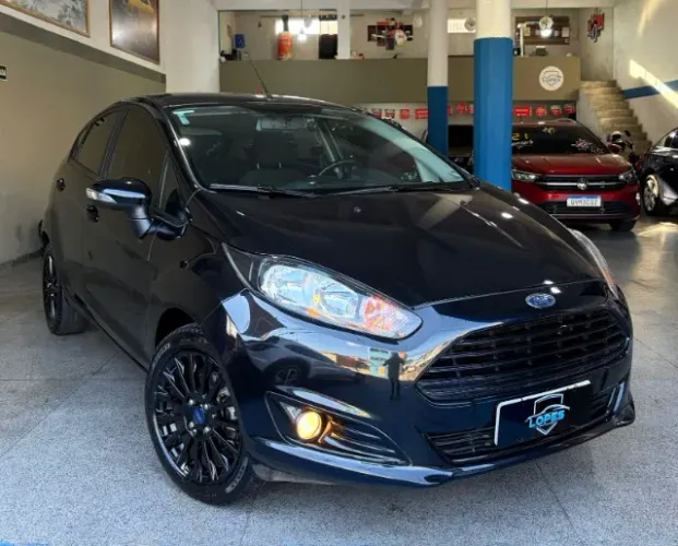 Ford Fiesta SEL 1.6 16V Flex Mec. 5P 2017