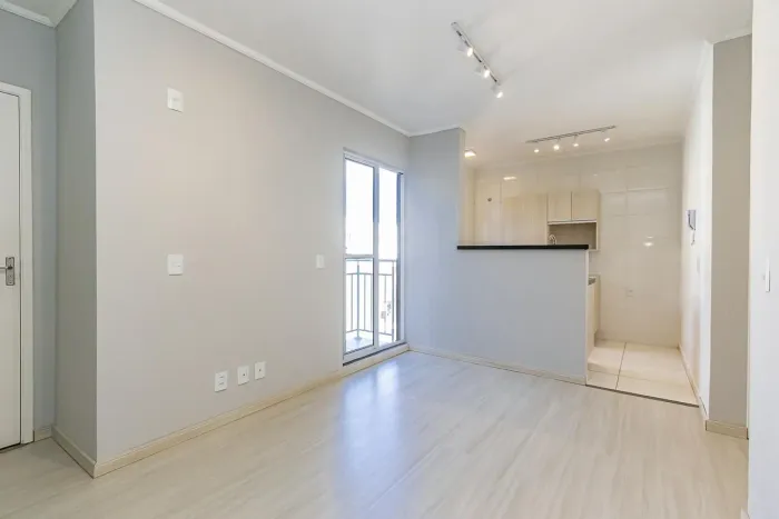 Lindo Apartamento em Condomínio Clube com 2 dormitórios em Almirante Tamandaré