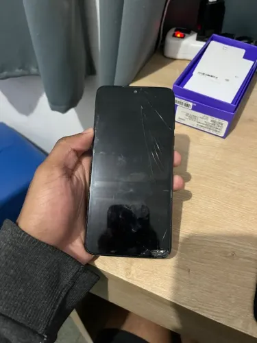 Motorola One Macro Para Conserto ou Retirada de Peças - Tela Quebrada