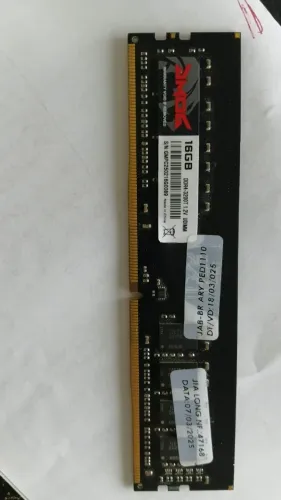 Memória DDR4 GMOG 16GB 3200MHz