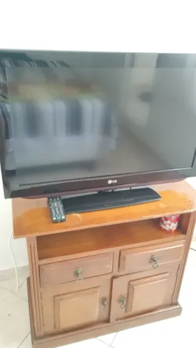 Venda de TV LG 32 polegadas HDMI e entrada para cx box 400 não entrego retirada no local 