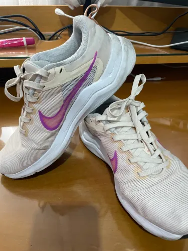 Tênis Nike Downshifter 12 (Rosa) - Usado